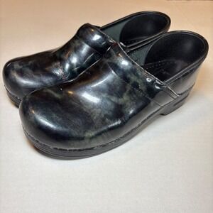 Dansko Womens‎ Clogs Size 42 Black Cloudy Silver Patent Leather Classic Shoes